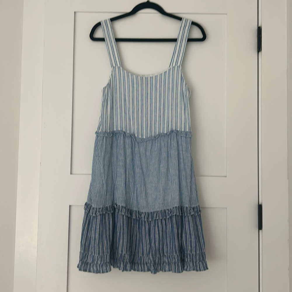 Rails Light Weight Ruffle Dress